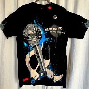 Men’s Metro Park Graphic Tee! Size: Large